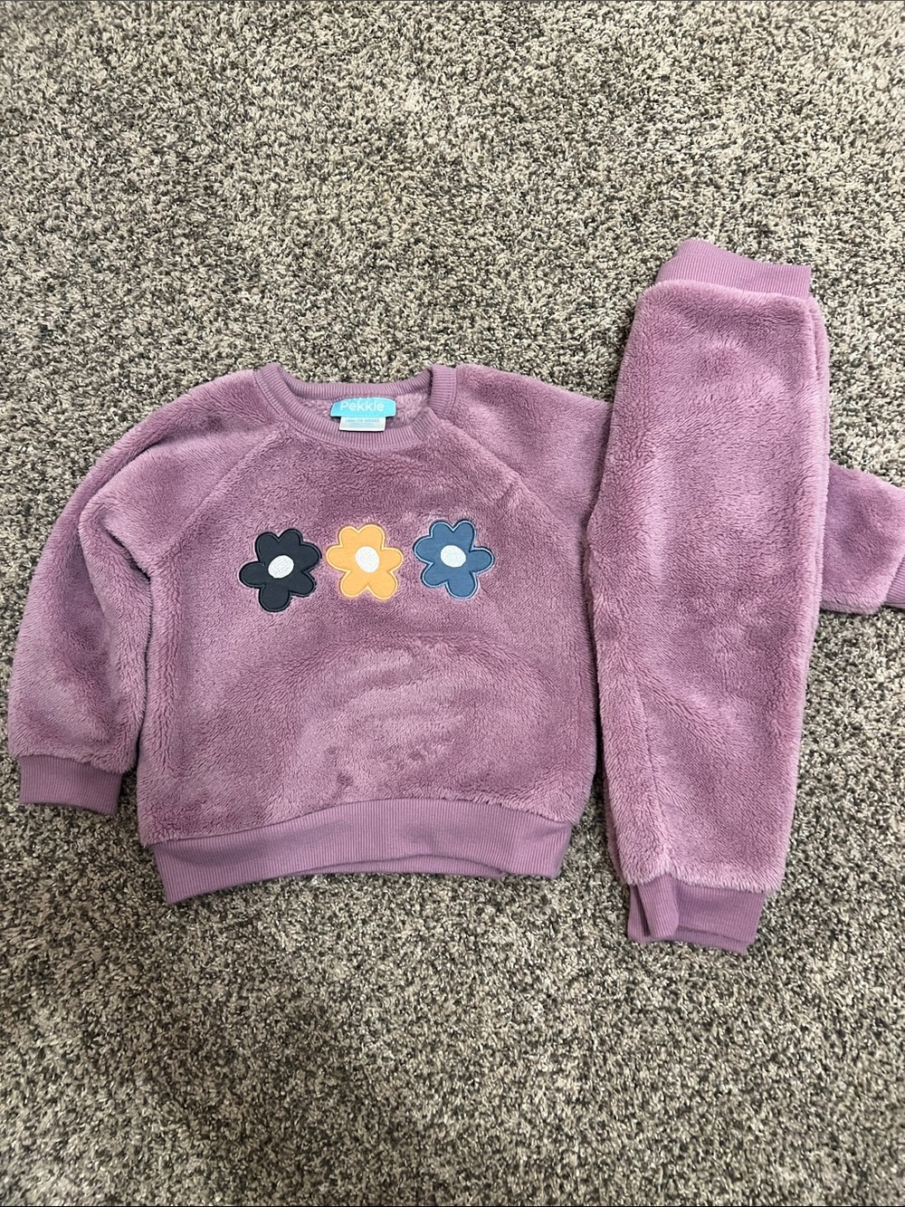 Pekkle Fleece Set